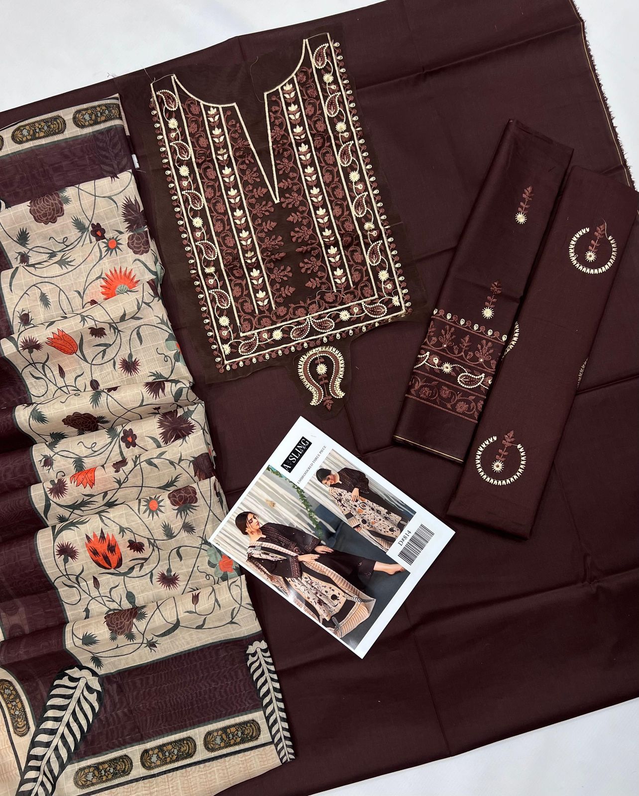 ASLING LAWN  WITH  DIGITAL Diamond DUPATTA